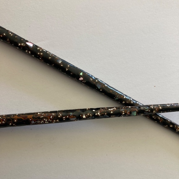 Chopsticks Mother-of-Pearl Chip Asian 1964-65 World’s Fair Memorabilia - Picture 6 of 8